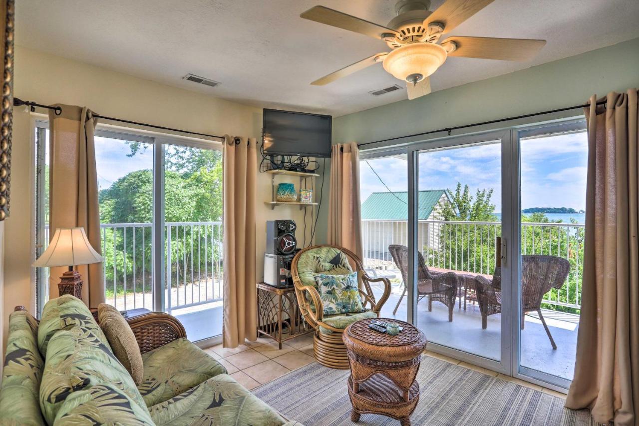 Waterfront Bass Island Retreat With Balcony And Tv Daire Put-in-Bay Dış mekan fotoğraf