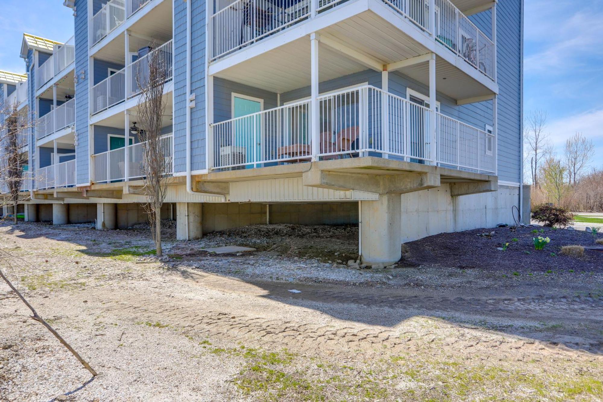 Waterfront Bass Island Retreat With Balcony And Tv Daire Put-in-Bay Dış mekan fotoğraf